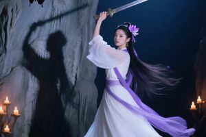 AI重刷《大话西游》:紫霞“等不到至尊宝”是宿命?AI拆解她的“预言台词”,藏着爱情最痛的真相