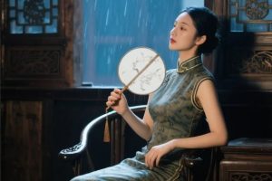 即梦AI提示词不能含有“胸”字,如何生成胸部丰满的女子图像(附提示词)